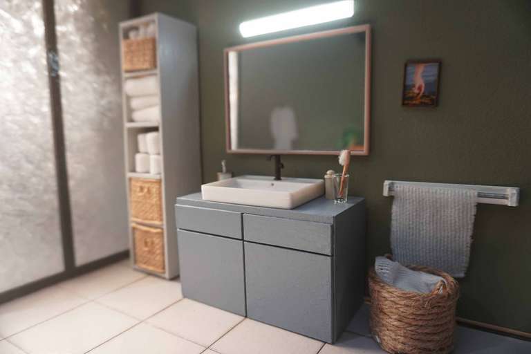 detail bathroom