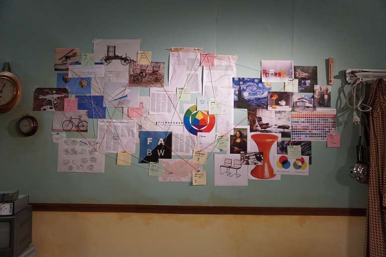 Detail conspiracy board